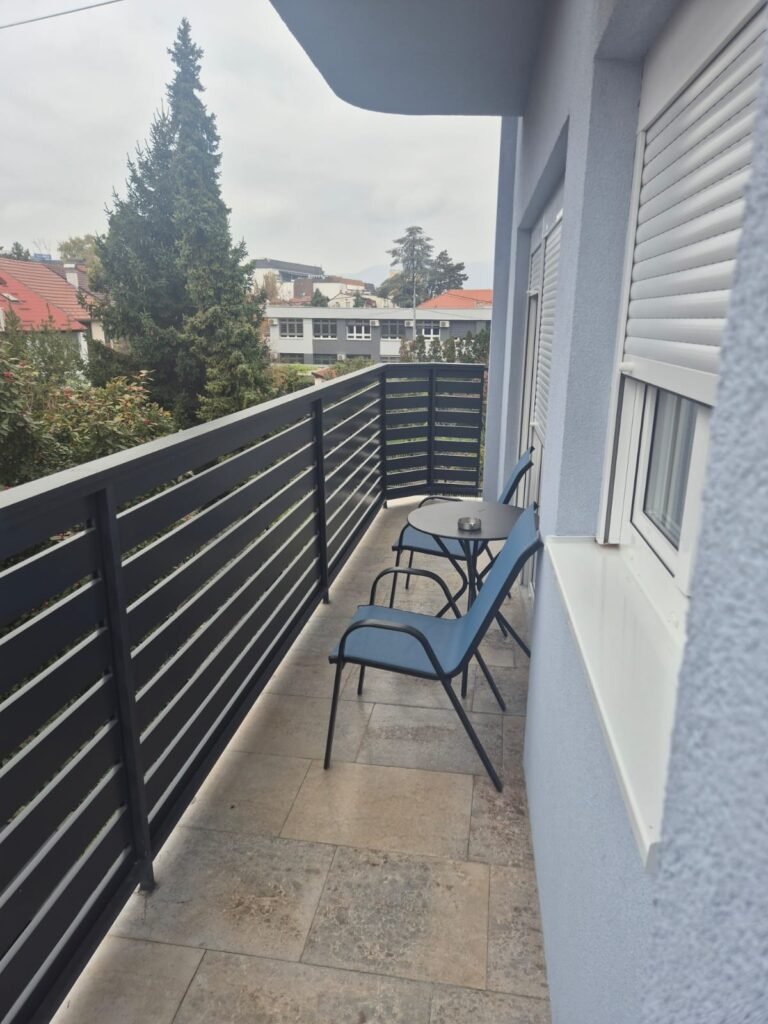 Balkon 2